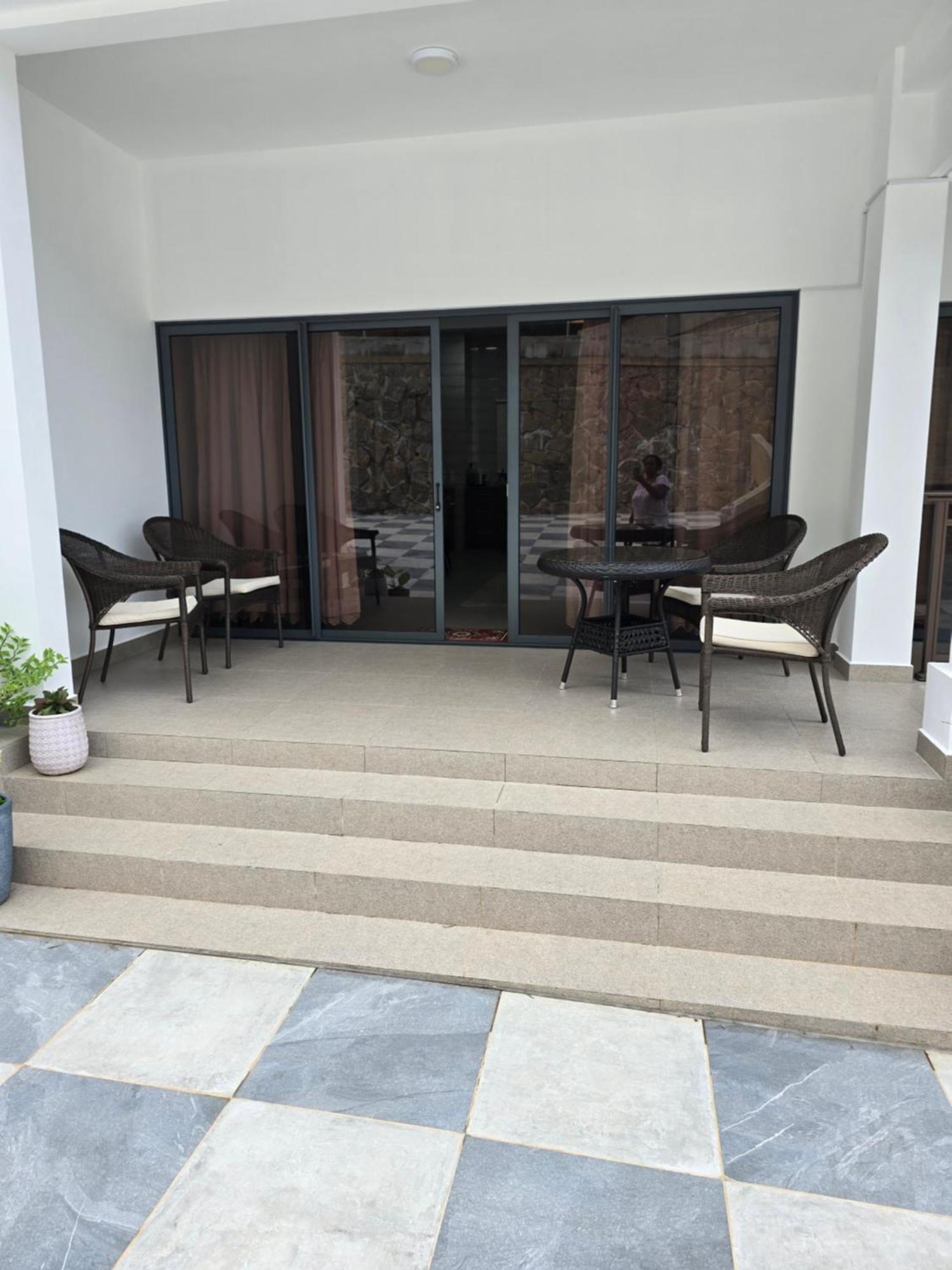 Lovers Paradise Self-Catering Apartments Anse aux Pins Exterior foto